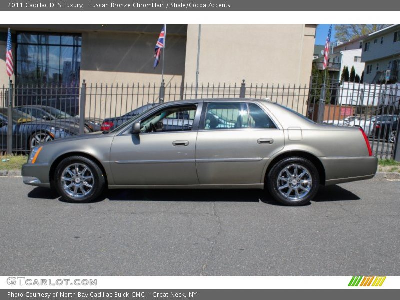 Tuscan Bronze ChromFlair / Shale/Cocoa Accents 2011 Cadillac DTS Luxury