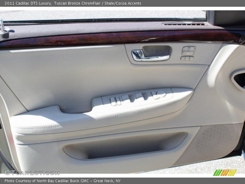 Tuscan Bronze ChromFlair / Shale/Cocoa Accents 2011 Cadillac DTS Luxury