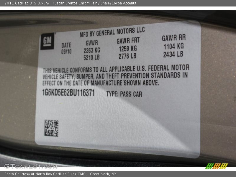 Tuscan Bronze ChromFlair / Shale/Cocoa Accents 2011 Cadillac DTS Luxury