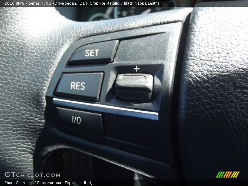 Controls of 2010 7 Series 750Li xDrive Sedan