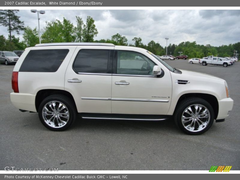 White Diamond / Ebony/Ebony 2007 Cadillac Escalade