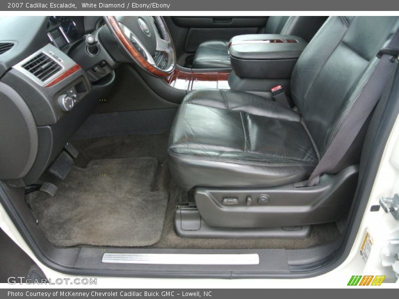 White Diamond / Ebony/Ebony 2007 Cadillac Escalade