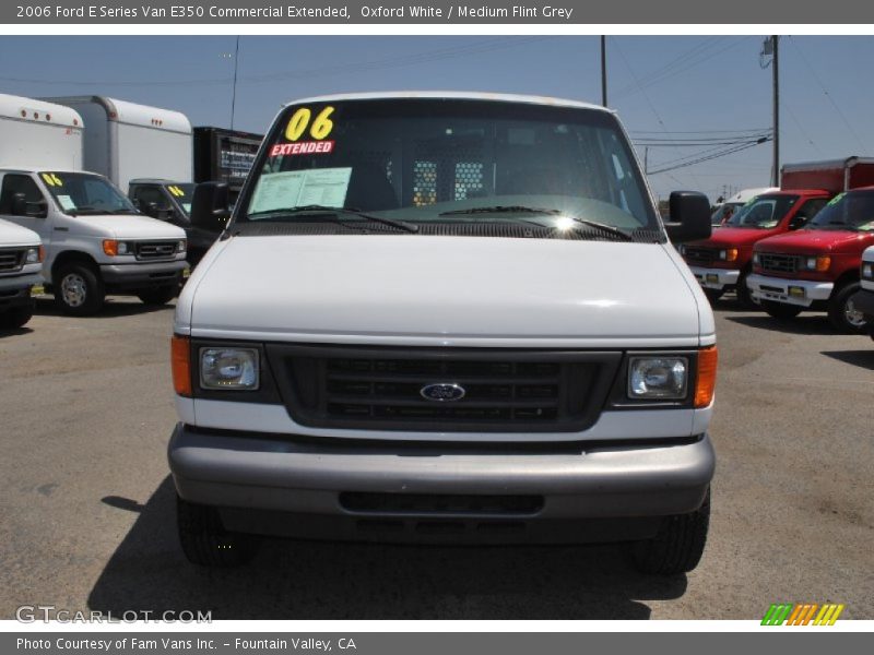 Oxford White / Medium Flint Grey 2006 Ford E Series Van E350 Commercial Extended