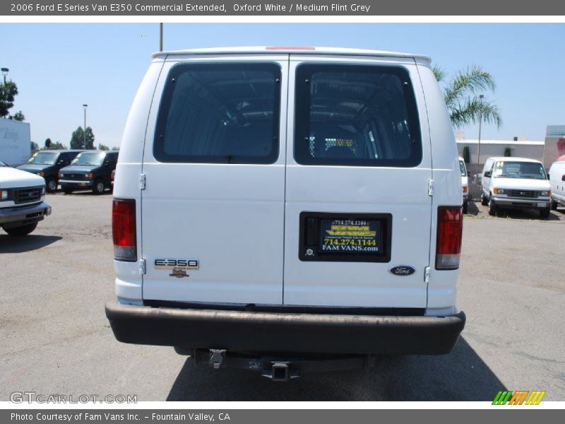 Oxford White / Medium Flint Grey 2006 Ford E Series Van E350 Commercial Extended