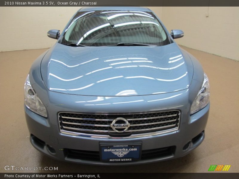 Ocean Gray / Charcoal 2010 Nissan Maxima 3.5 SV