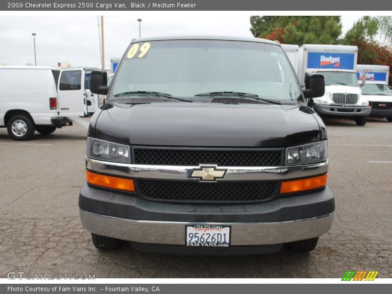 Black / Medium Pewter 2009 Chevrolet Express 2500 Cargo Van