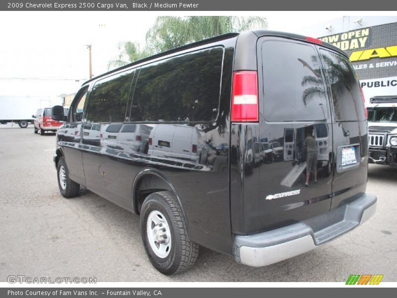 Black / Medium Pewter 2009 Chevrolet Express 2500 Cargo Van