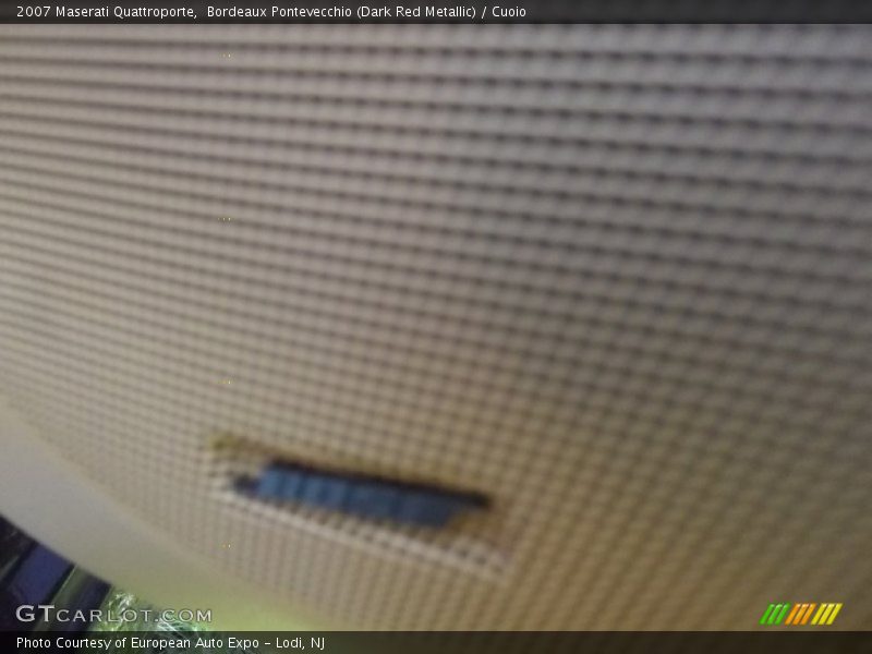 Bordeaux Pontevecchio (Dark Red Metallic) / Cuoio 2007 Maserati Quattroporte