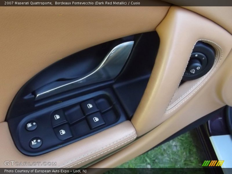 Bordeaux Pontevecchio (Dark Red Metallic) / Cuoio 2007 Maserati Quattroporte