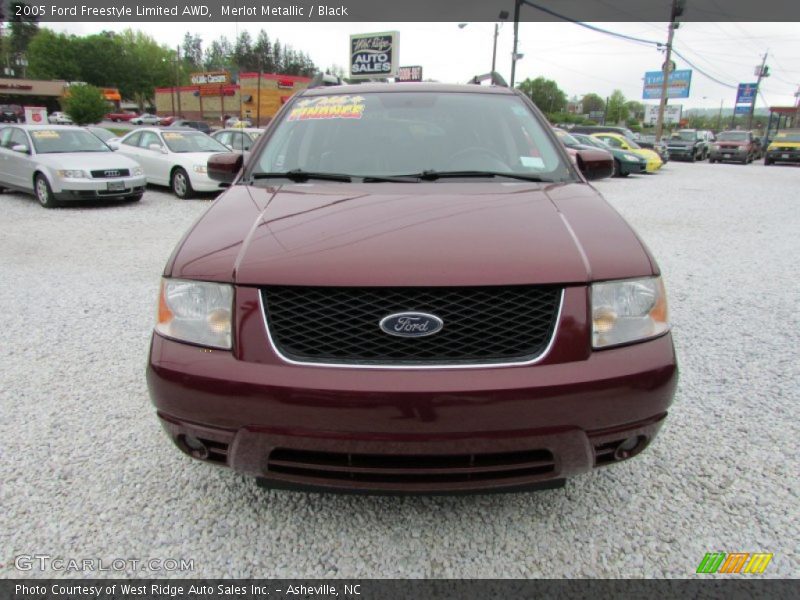 Merlot Metallic / Black 2005 Ford Freestyle Limited AWD