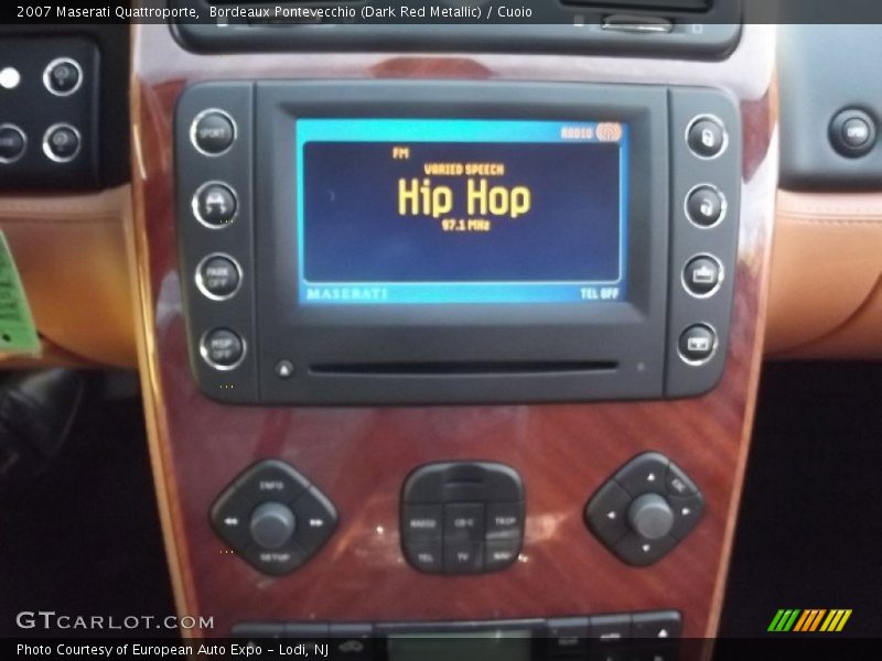 Bordeaux Pontevecchio (Dark Red Metallic) / Cuoio 2007 Maserati Quattroporte