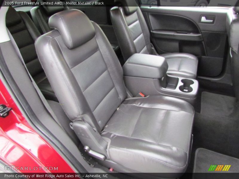 Rear Seat of 2005 Freestyle Limited AWD