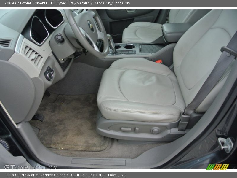 Cyber Gray Metallic / Dark Gray/Light Gray 2009 Chevrolet Traverse LT