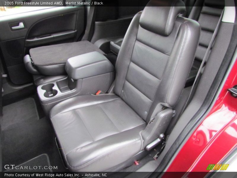 Rear Seat of 2005 Freestyle Limited AWD
