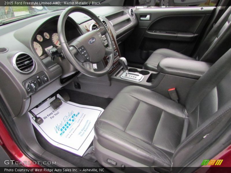 2005 Freestyle Limited AWD Black Interior