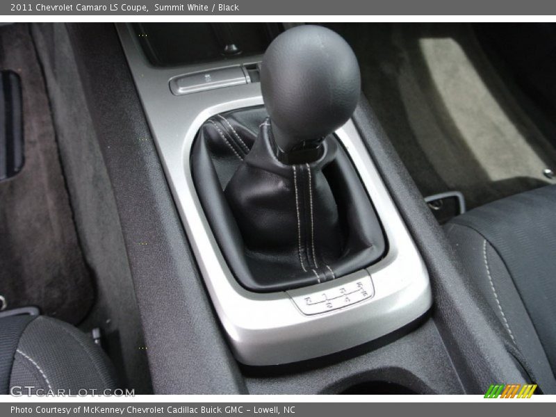  2011 Camaro LS Coupe 6 Speed Manual Shifter