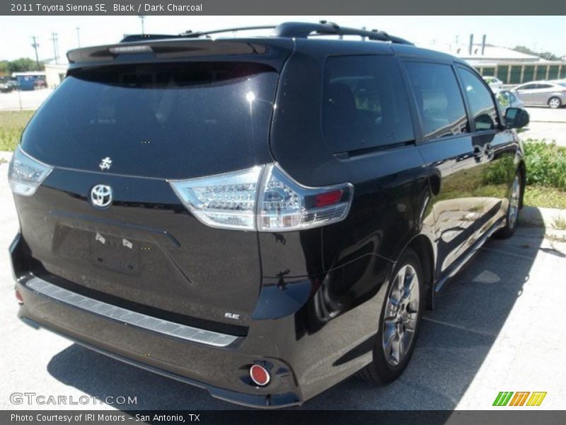 Black / Dark Charcoal 2011 Toyota Sienna SE