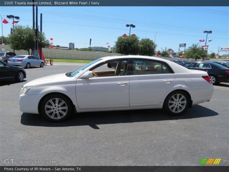 Blizzard White Pearl / Ivory 2005 Toyota Avalon Limited