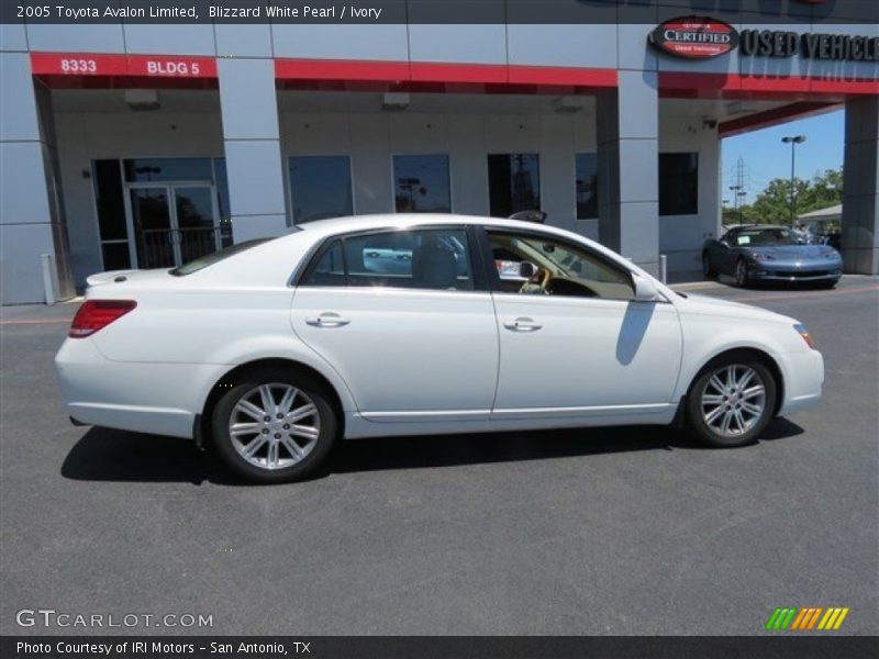 Blizzard White Pearl / Ivory 2005 Toyota Avalon Limited