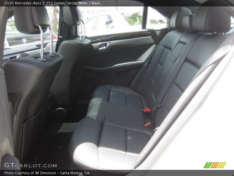 Arctic White / Black 2010 Mercedes-Benz E 350 Sedan