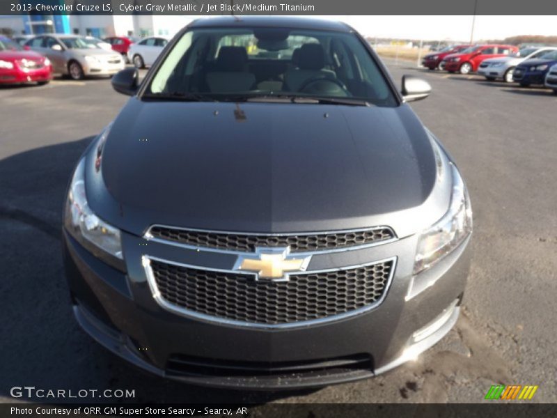 Cyber Gray Metallic / Jet Black/Medium Titanium 2013 Chevrolet Cruze LS