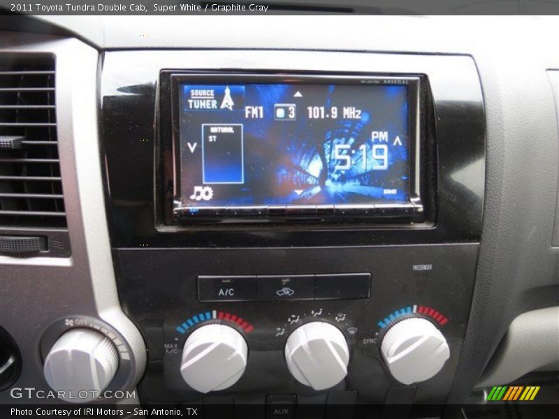 Super White / Graphite Gray 2011 Toyota Tundra Double Cab