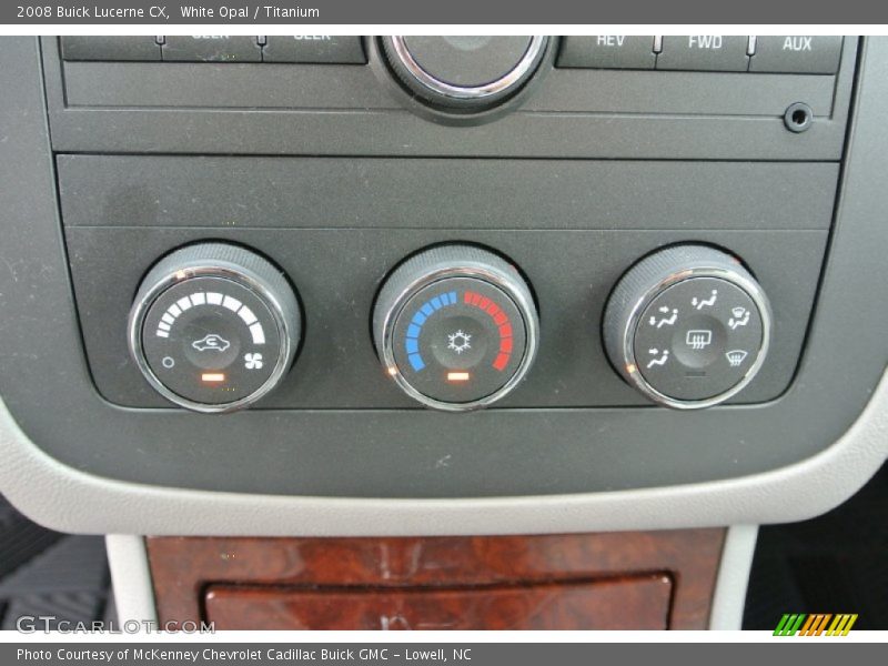 White Opal / Titanium 2008 Buick Lucerne CX
