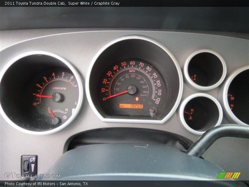 Super White / Graphite Gray 2011 Toyota Tundra Double Cab