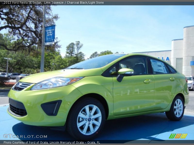 Lime Squeeze / Charcoal Black/Light Stone 2013 Ford Fiesta SE Sedan