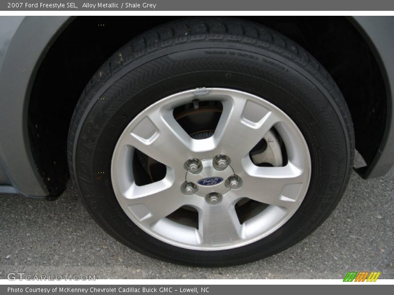  2007 Freestyle SEL Wheel