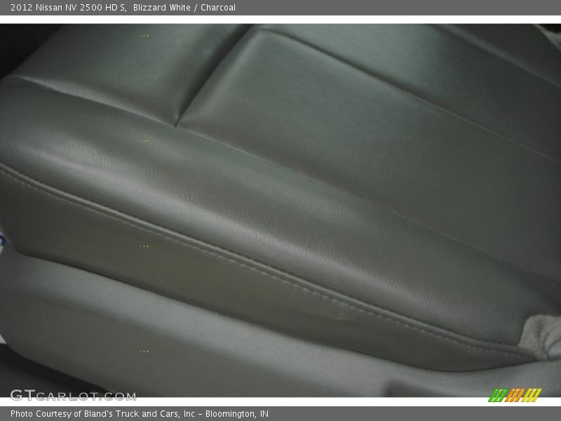 Blizzard White / Charcoal 2012 Nissan NV 2500 HD S