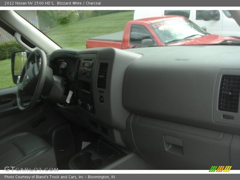 Blizzard White / Charcoal 2012 Nissan NV 2500 HD S