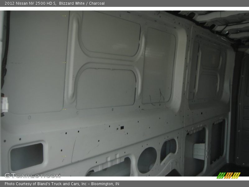 Blizzard White / Charcoal 2012 Nissan NV 2500 HD S
