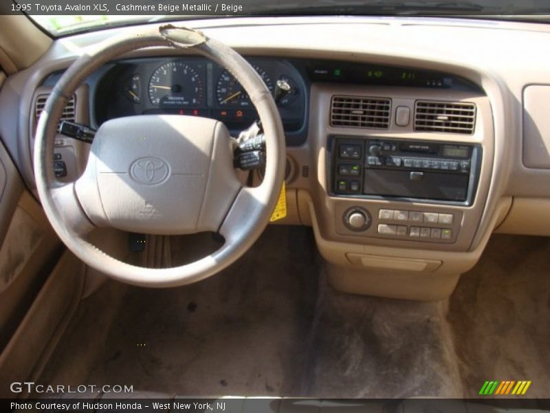 Cashmere Beige Metallic / Beige 1995 Toyota Avalon XLS