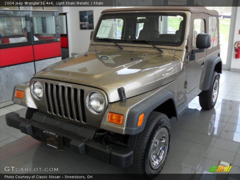 Light Khaki Metallic / Khaki 2004 Jeep Wrangler SE 4x4