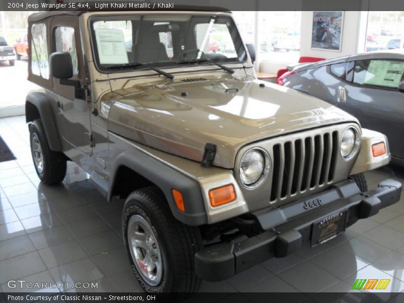 Light Khaki Metallic / Khaki 2004 Jeep Wrangler SE 4x4