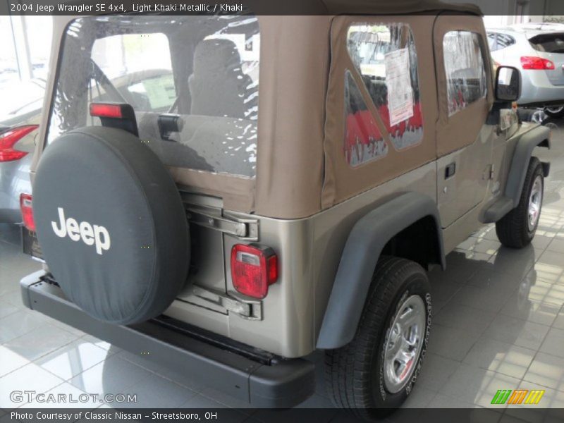 Light Khaki Metallic / Khaki 2004 Jeep Wrangler SE 4x4