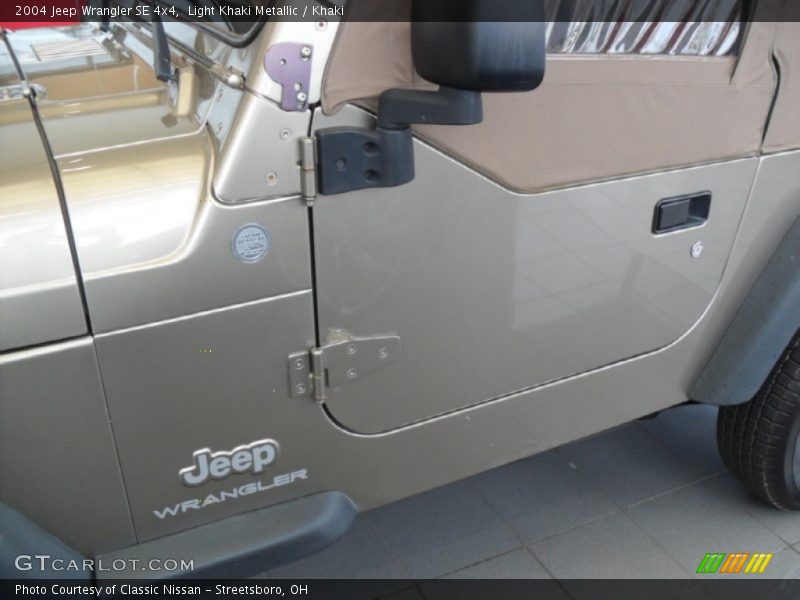 Light Khaki Metallic / Khaki 2004 Jeep Wrangler SE 4x4