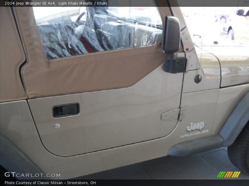 Light Khaki Metallic / Khaki 2004 Jeep Wrangler SE 4x4