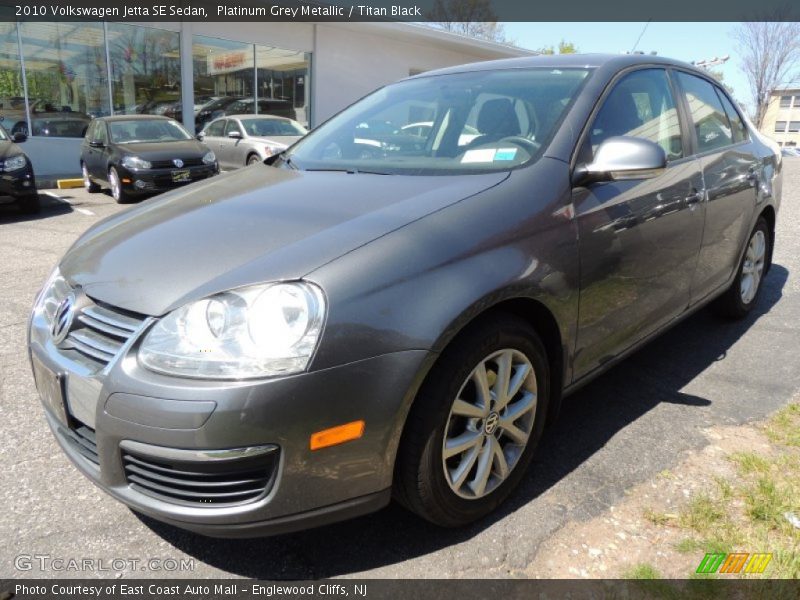 Platinum Grey Metallic / Titan Black 2010 Volkswagen Jetta SE Sedan