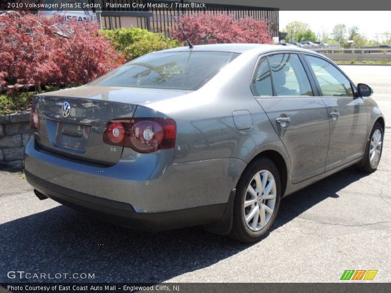 Platinum Grey Metallic / Titan Black 2010 Volkswagen Jetta SE Sedan