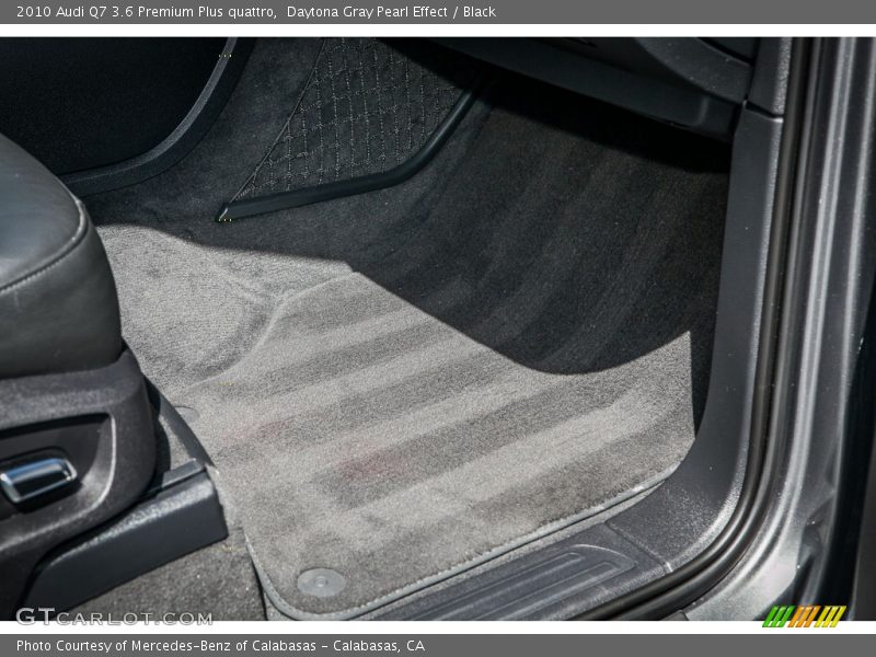 Daytona Gray Pearl Effect / Black 2010 Audi Q7 3.6 Premium Plus quattro
