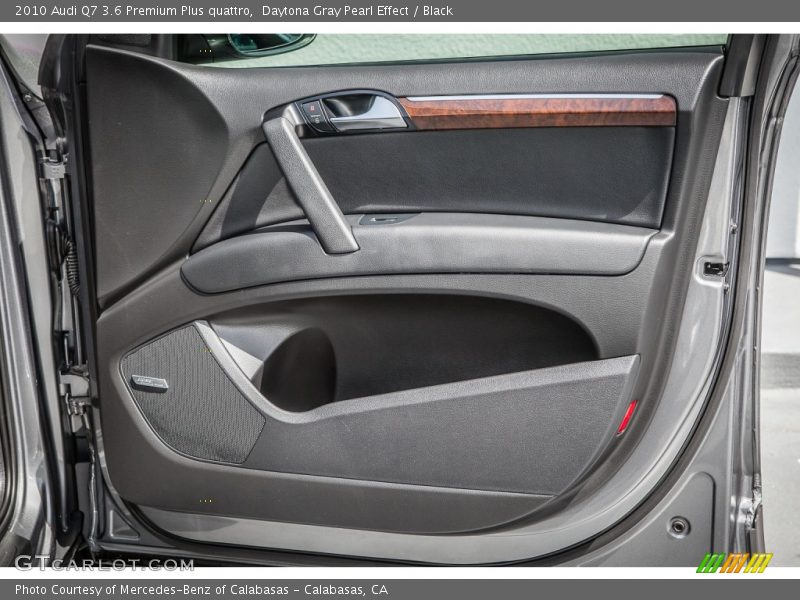 Door Panel of 2010 Q7 3.6 Premium Plus quattro