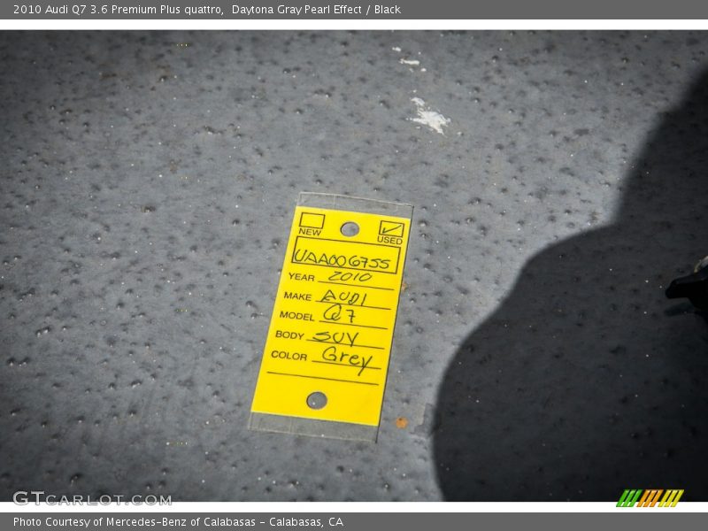 Daytona Gray Pearl Effect / Black 2010 Audi Q7 3.6 Premium Plus quattro