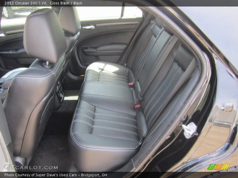 Gloss Black / Black 2012 Chrysler 300 S V6