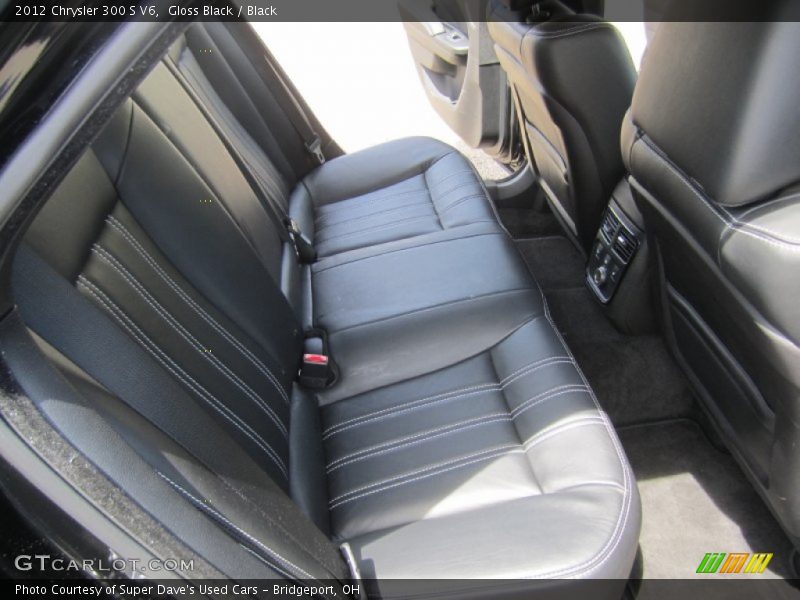 Gloss Black / Black 2012 Chrysler 300 S V6