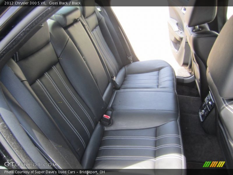 Gloss Black / Black 2012 Chrysler 300 S V6