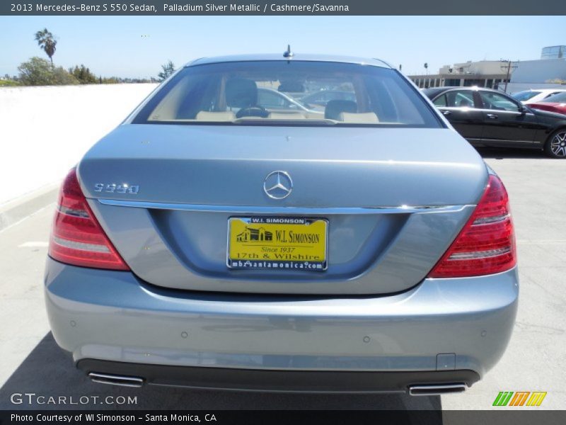 Palladium Silver Metallic / Cashmere/Savanna 2013 Mercedes-Benz S 550 Sedan