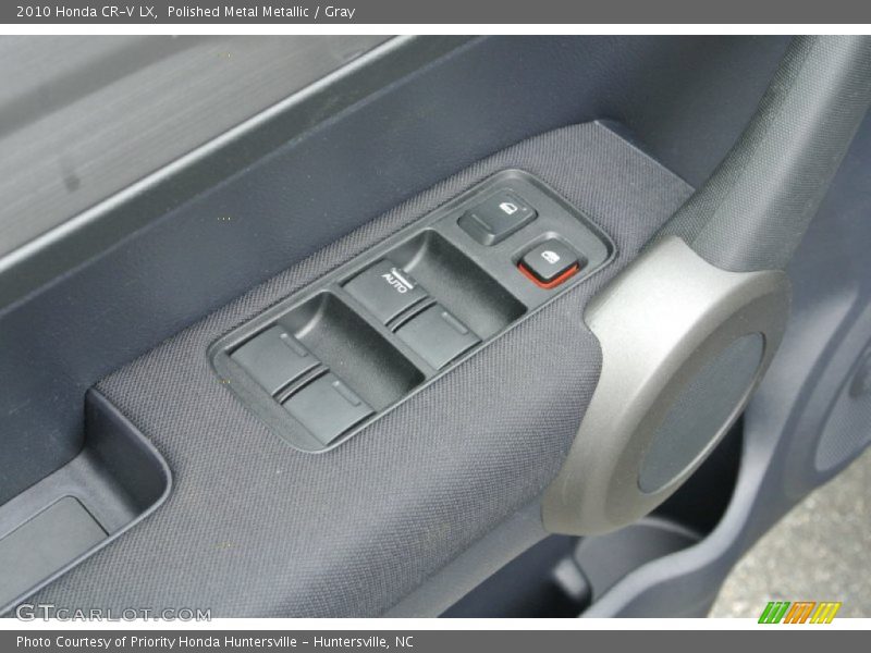 Polished Metal Metallic / Gray 2010 Honda CR-V LX