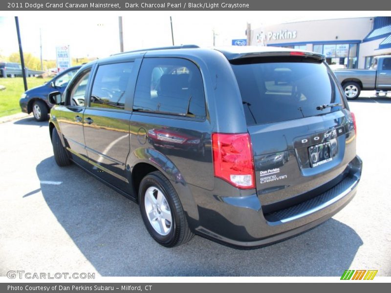 Dark Charcoal Pearl / Black/Light Graystone 2011 Dodge Grand Caravan Mainstreet